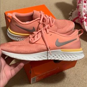 Nike flyknit odyssey react 2